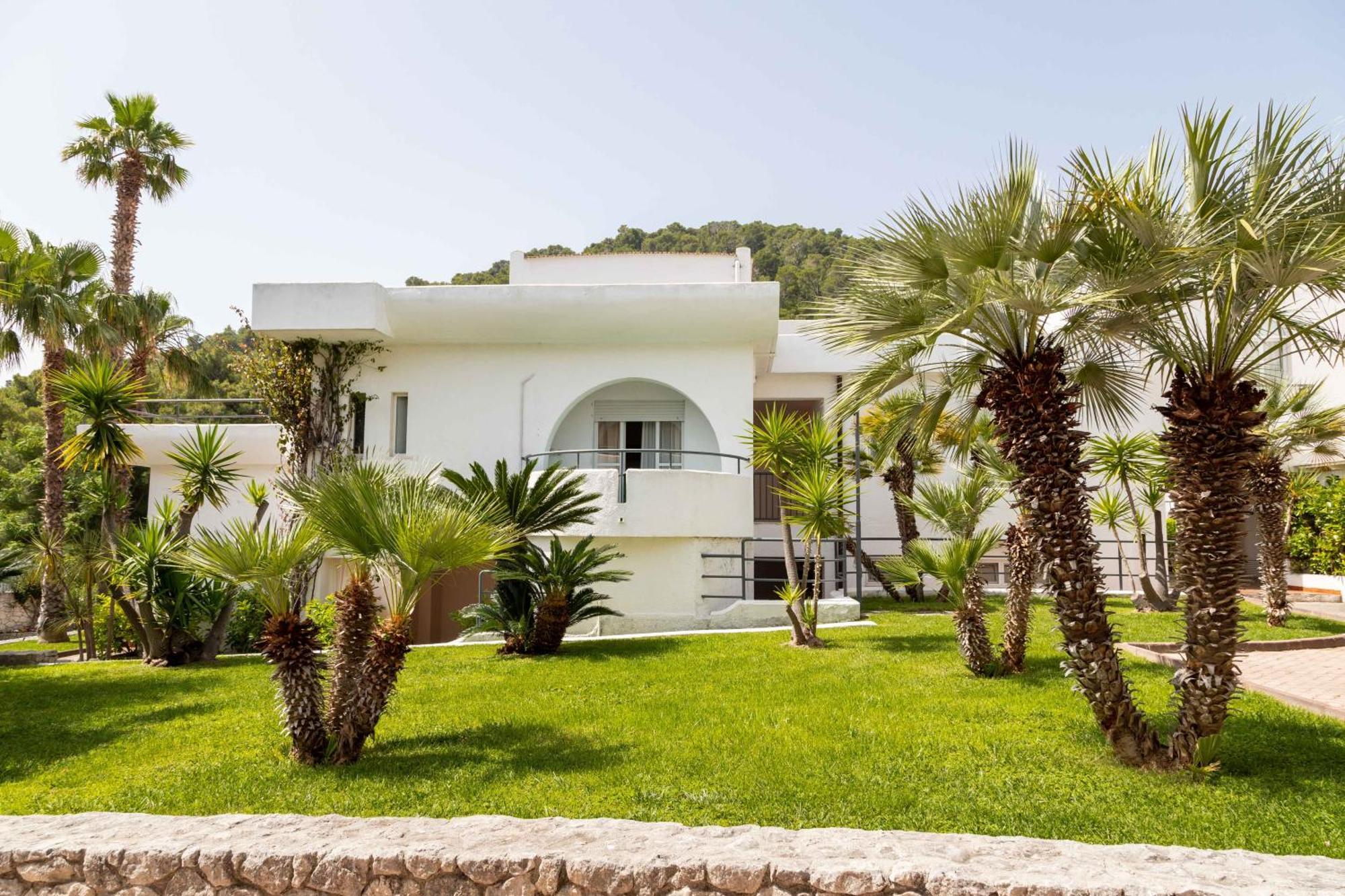 Hotel Ah Premium Baia Dei Faraglioni Mattinata Exterior foto